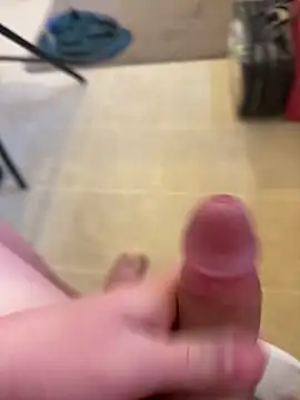 Snapshot of bjim03425 chatting on 11, 4, 2026 bjim03425 online show from 11, 4, 2026