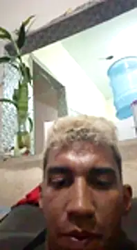 Snapshot of fieltoprj1 chatting on 10, 1, 2025 fieltoprj1 online show from 10, 1, 2025