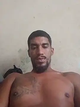 Snapshot of fieltoprj1 chatting on 10, 3, 2025 fieltoprj1 online show from 10, 3, 2025