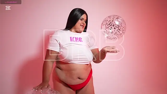 natalia curvy1 online show from 22, 3, 2025