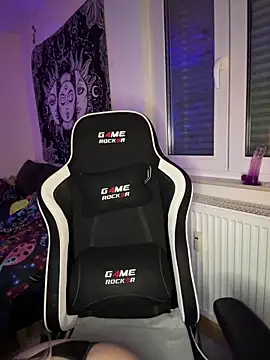 kinkygirl420x online show from 17, 2, 2025