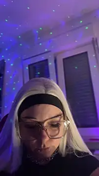 kinkygirl420x online show from 2, 12, 2025