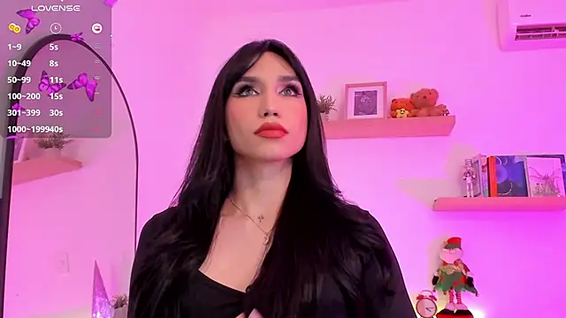 Snapshot of rose_saenz chatting on 30, 12, 2024 rose saenz online show from 30, 12, 2024