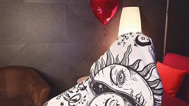 SandraBoyl online show from 25, 2, 2025