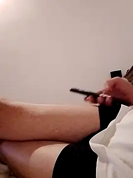 Snapshot of Anastasio33 chatting on 8, 9, 2025 Anastasio33 online show from 8, 9, 2025