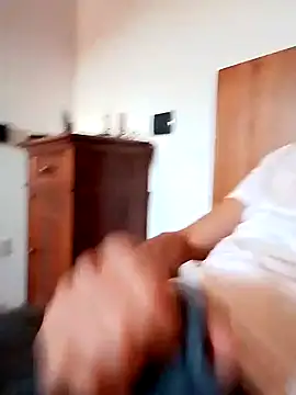 Snapshot of Anastasio33 chatting on 11, 10, 2025 Anastasio33 online show from 11, 10, 2025