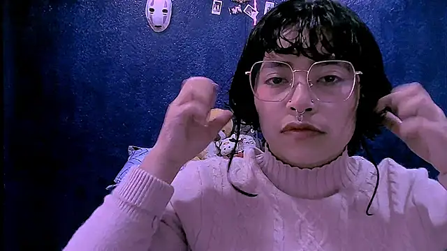 Snapshot of NinaYellow chatting on 9, 4, 2026 NinaYellow online show from 9, 4, 2026