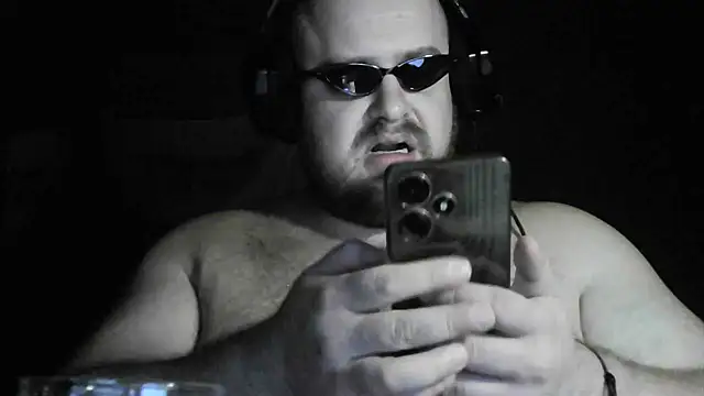 Snapshot of perversalus chatting on 8, 12, 2024 perversalus online show from 8, 12, 2024