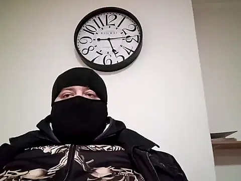 Snapshot of perversalus chatting on 24, 1, 2025 perversalus online show from 24, 1, 2025