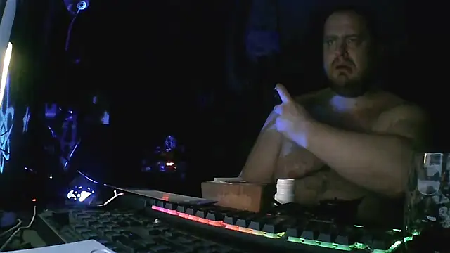 perversalus online show from 4, 3, 2026