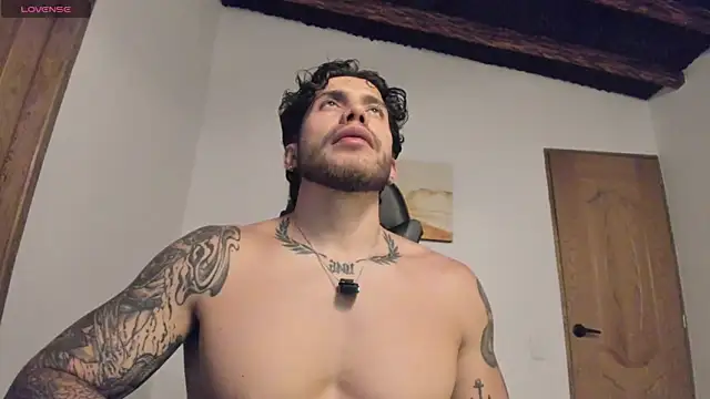 Snapshot of LucianSinclair chatting on 20, 6, 2026 LucianSinclair online show from 20, 6, 2026