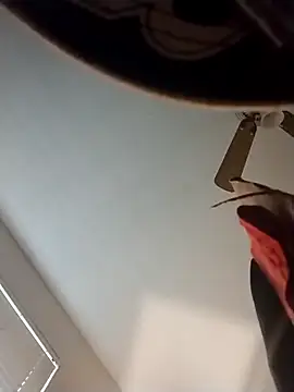 Snapshot of Everlyrose27 chatting on 3, 3, 2026 Everlyrose27 online show from 3, 3, 2026