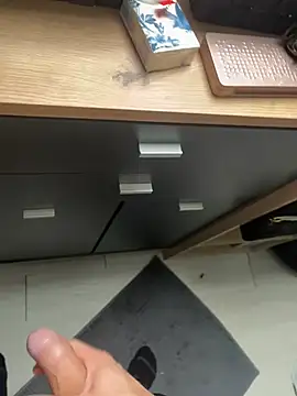 Mecchaud06 online show from 8, 2, 2026