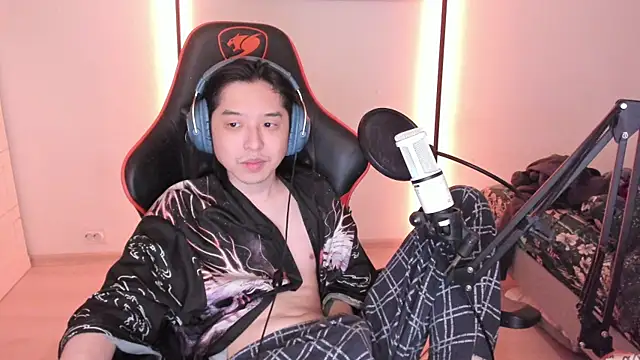 wexlee7 online show from 13, 1, 2026