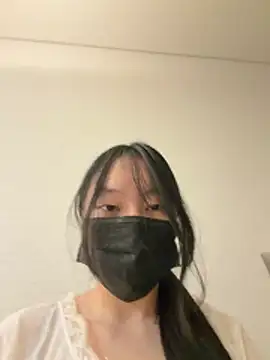 Snapshot of MEOW_MEO chatting on 16, 4, 2026 MEOW MEO online show from 16, 4, 2026