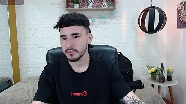 DmitriSanders online show from 13, 1, 2025