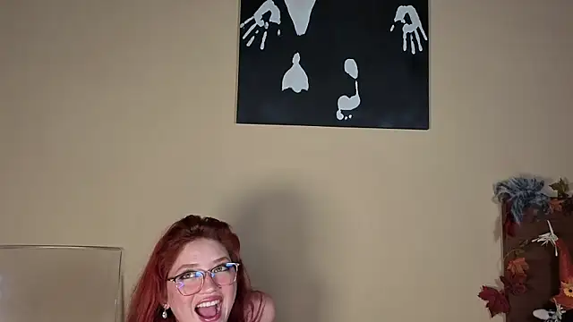 Snapshot of Ivanna_Diamon chatting on 11, 10, 2025 Ivanna Diamon online show from 11, 10, 2025