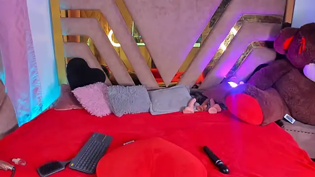 naatashamendozaa online show from 9, 2, 2025