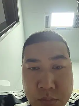 Snapshot of ai-fu-po chatting on 26, 4, 2026 ai-fu-po online show from 26, 4, 2026