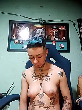 Snapshot of real_fenix chatting on 16, 11, 2025 real fenix online show from 16, 11, 2025