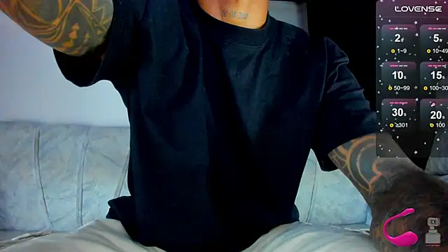 esteveen ortegas  online show from 12, 3, 2025