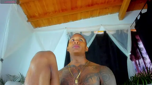 esteveen ortegas  online show from 9, 11, 2025