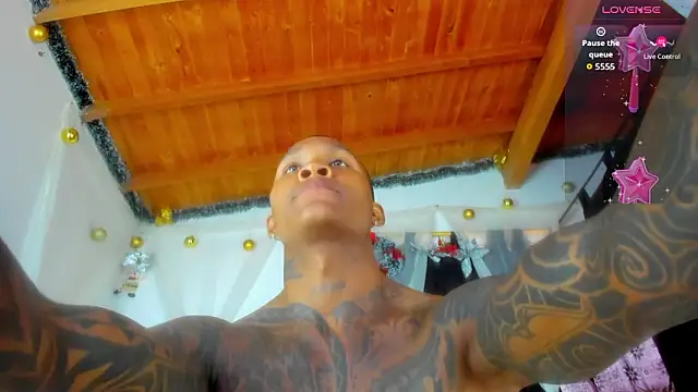 Snapshot of esteveen_ortegas_ chatting on 1, 2, 2026 esteveen ortegas online show from 1, 2, 2026