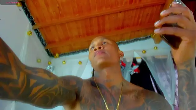 Snapshot of esteveen_ortegas_ chatting on 11, 3, 2026 esteveen ortegas online show from 11, 3, 2026