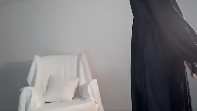 Snapshot of Lily_0000 chatting on 25, 2, 2025 Lily 0000 online show from 25, 2, 2025