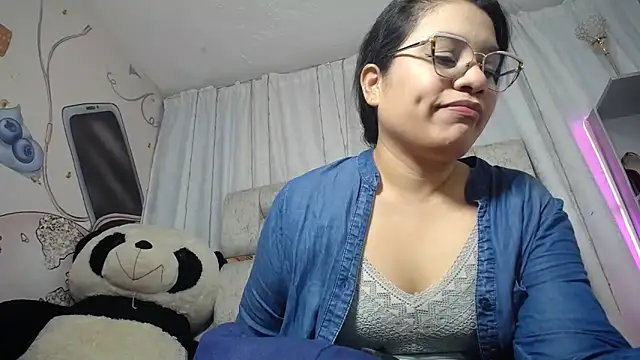 KEYRA-MILLER- online show from 15, 12, 2025