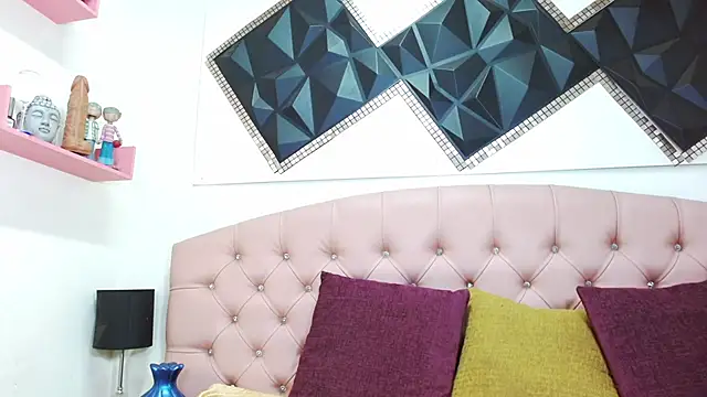 andrea safeira doll online show from 11, 3, 2026