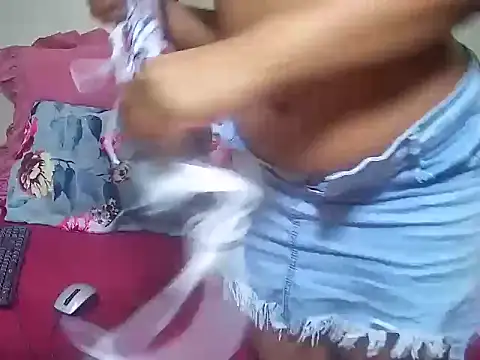 Snapshot of Cardi-Calliente chatting on 22, 4, 2026 Cardi-Calliente online show from 22, 4, 2026