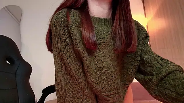 Snapshot of MirandaShaw chatting on 19, 4, 2026 MirandaShaw online show from 19, 4, 2026