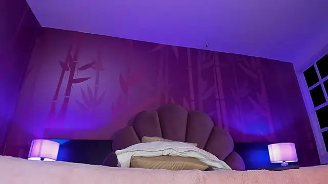 Lezy  online show from 31, 1, 2025