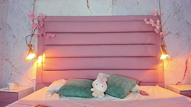 Lezy  online show from 3, 10, 2025