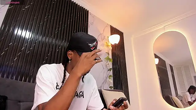 Snapshot of BRYXXXON1 chatting on 4, 2, 2025 BRYXXXON1 online show from 4, 2, 2025