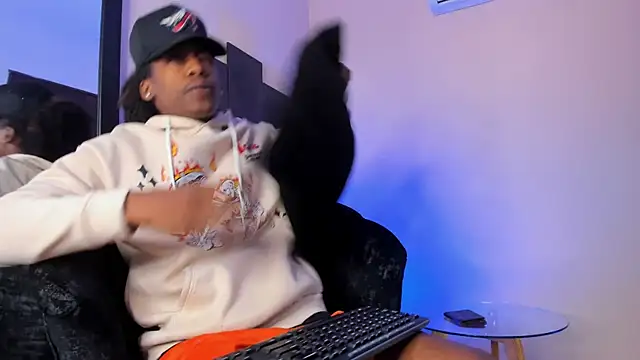 Snapshot of BRYXXXON1 chatting on 7, 3, 2025 BRYXXXON1 online show from 7, 3, 2025