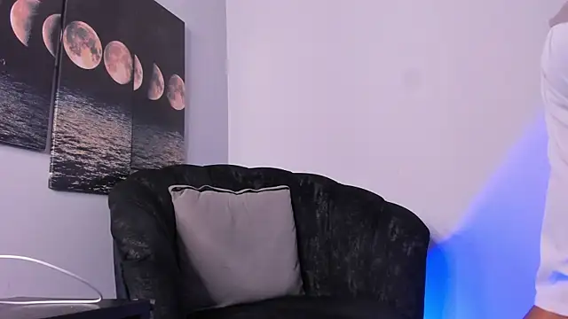 Snapshot of BRYXXXON1 chatting on 2, 10, 2025 BRYXXXON1 online show from 2, 10, 2025