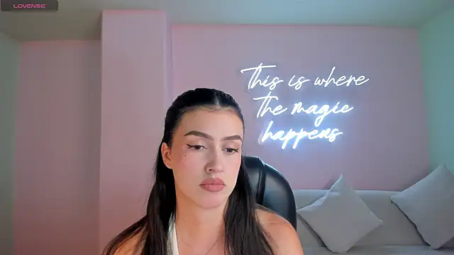 Snapshot of PaulinaSantos_ chatting on 25, 9, 2025 PaulinaSantos online show from 25, 9, 2025