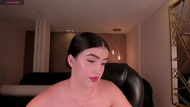 PaulinaSantos  online show from 15, 7, 2026