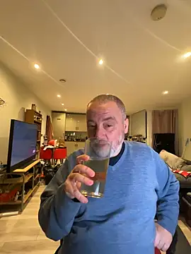 Snapshot of LondonTeffy chatting on 26, 3, 2026 LondonTeffy online show from 26, 3, 2026