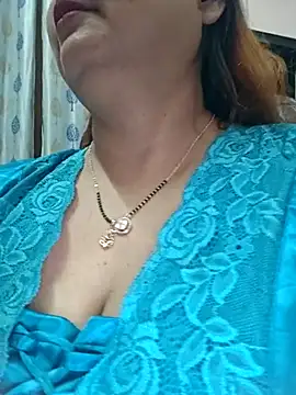 Snapshot of Dianaa9 chatting on 7, 5, 2026 Dianaa9 online show from 7, 5, 2026