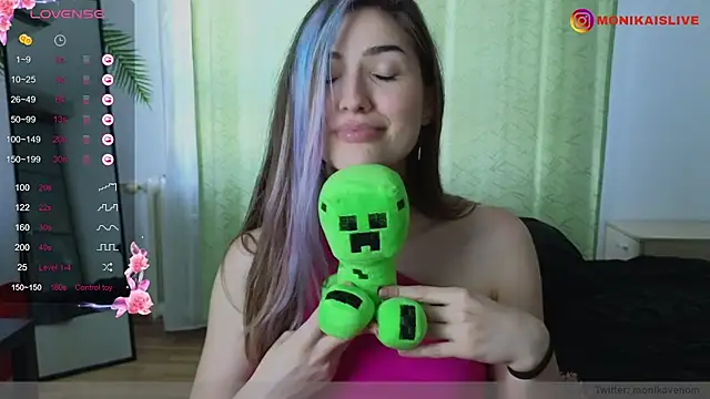 monikavenom online show from 11, 1, 2025