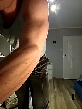 Snapshot of WujASS21 chatting on 20, 3, 2026 WujASS21 online show from 20, 3, 2026