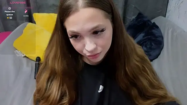 Snapshot of Nicole_Vvinson chatting on 6, 1, 2025 Nicole Vvinson online show from 6, 1, 2025