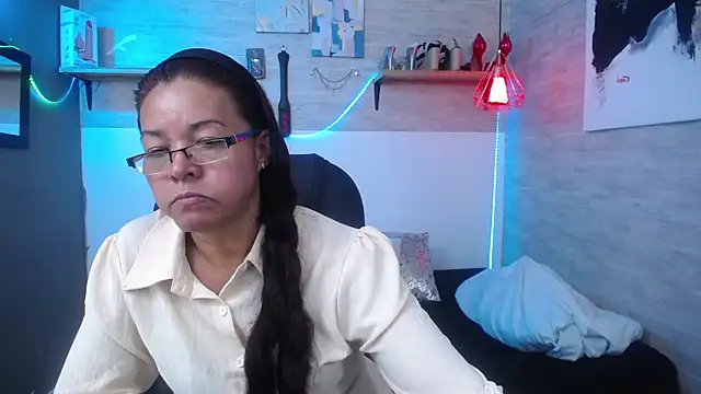 MaturePure online show from 14, 9, 2025