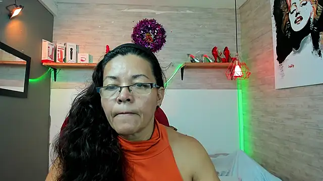 MaturePure online show from 15, 12, 2025