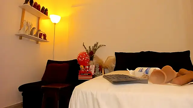 leslie k online show from 13, 2, 2025