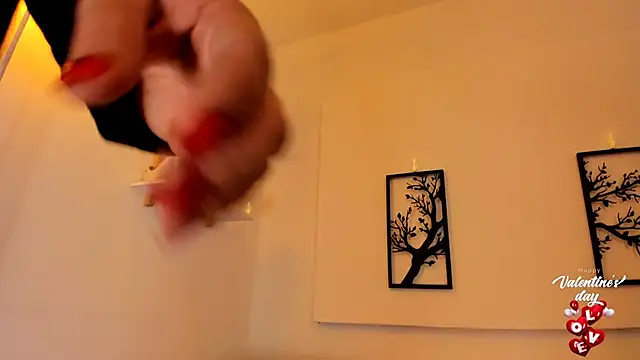 leslie k online show from 15, 2, 2025