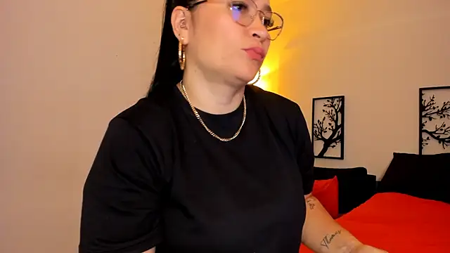 leslie k online show from 28, 2, 2025